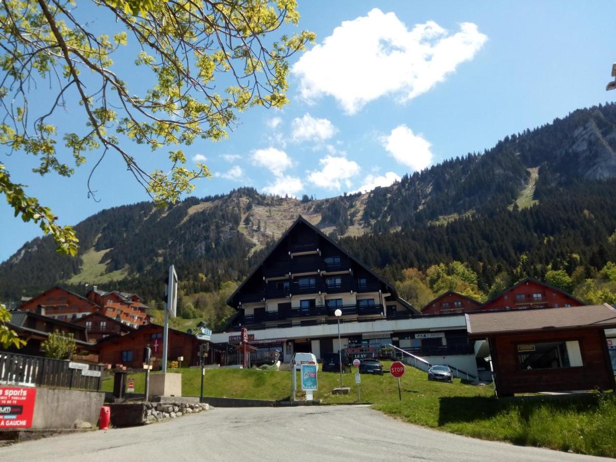 Superbe Appartement T2 3 Etoiles 40M2 Pied Des Pistes Vue Sur Le Lac Thollon-les-Memises Exterior photo